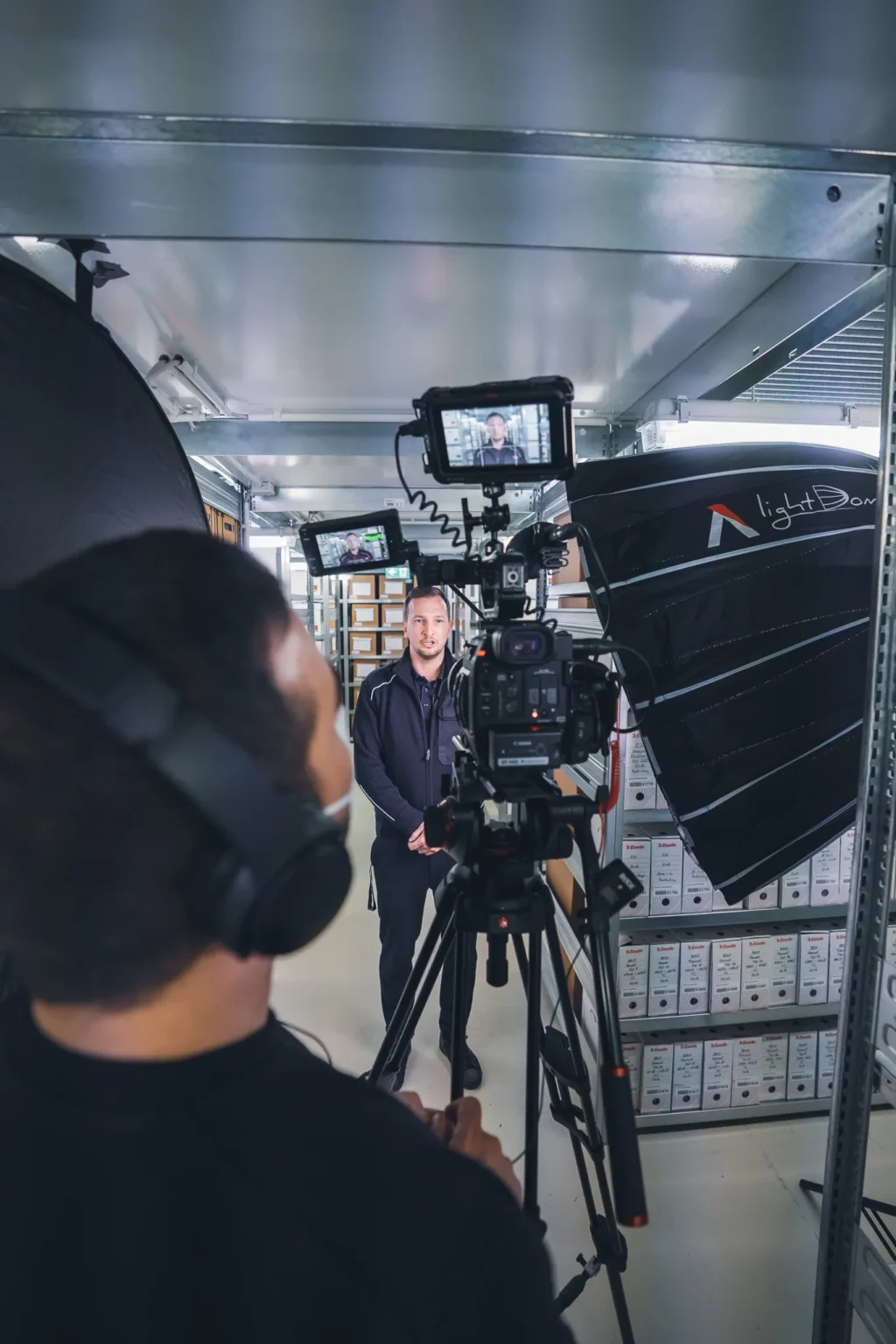 ONE MINUTE FILM Interview